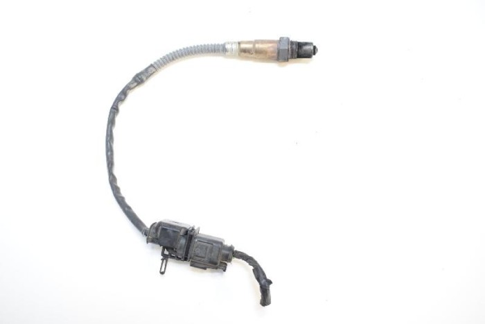 Sonda lambda VOLVO XC70 II 2010 OEM: 30751138,0258017107 2720319