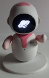 Robotel cu inteligenta emotionala EILIK