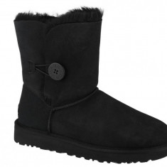 Cizme de iarna UGG Bailey Button II 1016226-BLK negru