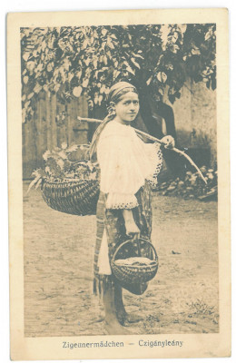 4694 - Sibiu, ETHNIC woman, Romania - old postcard - unused - 1917 foto