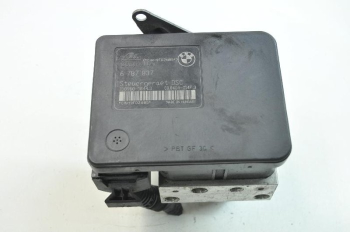 Pompa ABS BMW 1 Cabrio E88 2009 OEM: 34516791521,6787837 3185402
