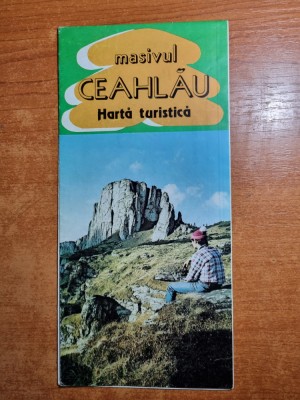 masivul ceahlaul - harta turistica - din anul 1981-1982 - dimensiunii 66/46 cm foto