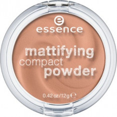 Pudra Essence Mattifying 02 foto