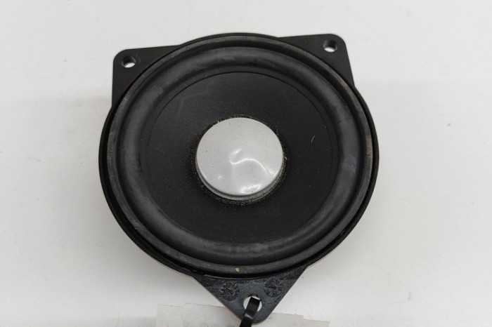 Difuzor ușă dreapta față BMW 4 Coupe F32, F82 2014 OEM: 9169690 29483294