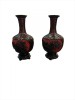Pereche de vase chinezești, vintage, Cinnabar pe suport din lemn de mahon