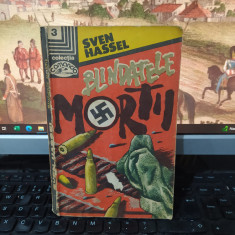 Sven Hasssel, Blindatele morții, colecția Comando nr. 3, Nemira, Buc. 1992, 194