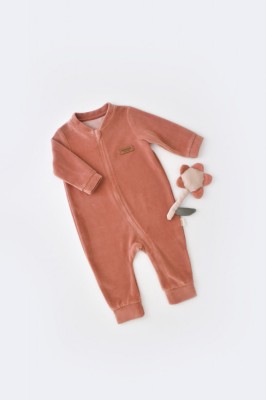 Salopeta cu maneca lunga si fermoar din 80%bumbac organic si 20% poliester - Caramiziu, BabyCosy (Marime: 3-6 Luni) foto