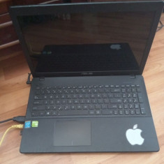 Laptop Asus X552C impecabil