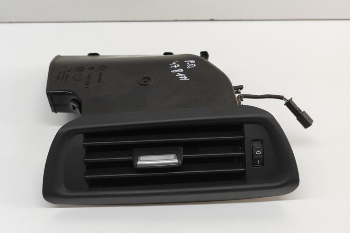 Gura de ventilație planșa de bord BMW 7 F01, F02 2011 OEM: 9113794 28441597