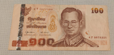Thailanda - 100 Baht (2010) 60th Anniversary of King Bhumibol Adulyadej foto