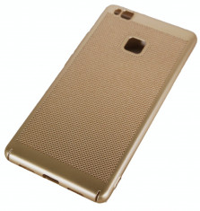 Husa Huawei P9 Lite Tpu Perforat Gold foto