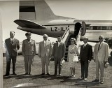 1964, Foto Delegatie bulgară la București / Teodor Jivkov, Gh. Gheorghiu Dej, N. Ceaușescu, I Gh. Maurer / un avion LZ - ILU Ilyushin Il-14P aviatie