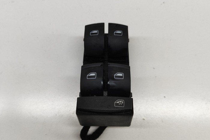 Buton geam ușă dreapta față AUDI A8 D3 4E2, 4E8 2006 OEM: 4E0959851B 30256001