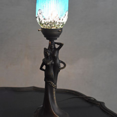Lampa Art Nouveau din metal cu un cuplu si abajur deosebit PALI004