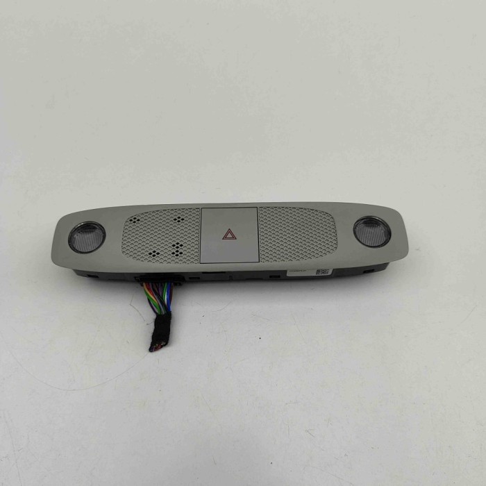 Iluminare interioară TESLA MODEL Y 2024 OEM: 1638021-00-D 30761149