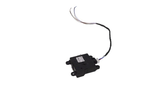 Motoras clapetă aeroterma SSANGYONG KORANDO 2016 OEM: 4526-1530 22945967