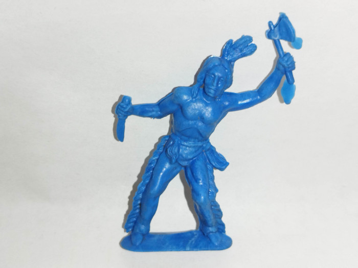 bnk jc KOHO - Indian cu tomahawk si cutit - albastru deschis - 6 cm