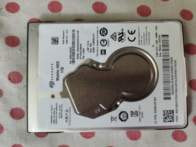 Hdd 1 TB Seagate Sata 3/6 GB/128 MB Laptop 2,5 inch. foto