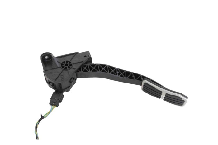 Pedala de accelerație LAND ROVER RANGE ROVER VELAR L560 2017 OEM: J8A2-9F8436-BA 18808752