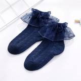 Sosetele bleumarin cu model din tesatura si volanas din tulle (Marime