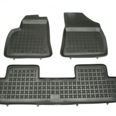 Set covorase auto din cauciuc Peugeot 5008, 10.2009-04.2017, presuri tip tavita marca Rezaw Plast 201307; 3 buc.