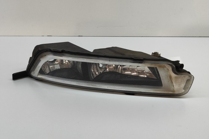 Proiector ceață dreapta față VW PASSAT Variant B8 3G5 2016 OEM: 3G0941662E 28330274