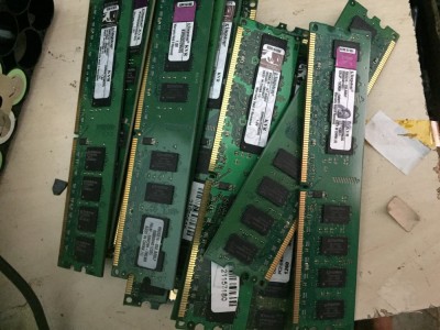 Memorie 2 gb ddr2 pentru unitate desktop foto