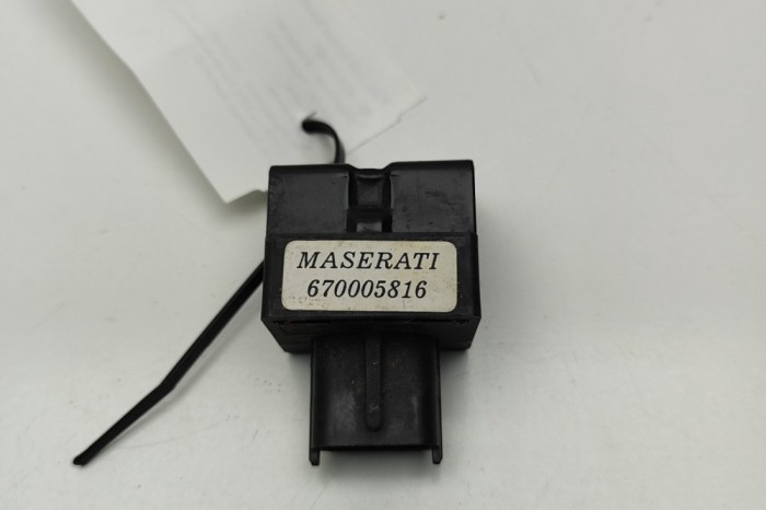 Senzor de accelerație MASERATI QUATTROPORTE VI 2014 OEM: 670005816,002455000115 29395497