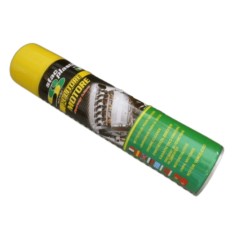 Spray de curatat motorul de mizerie, ulei sau vaselina