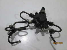 Repartitor rampa injectoare Renault clio 2 an 1998-2008 foto