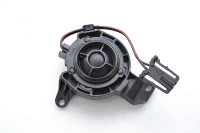 Difuzor ușă dreapta față VW AMAROK 2H_, S1B 2010 OEM: 2H0035242 2347677 foto