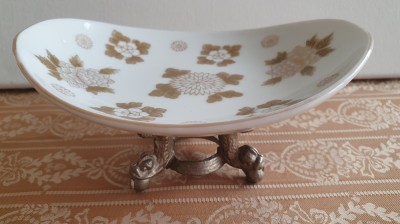 Fructiera, elegant obiect decorativ PE SUPORT METALIC CU PICIORUSE metalice foto
