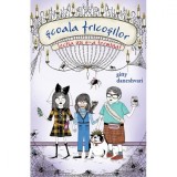 Scoala fricosilor 2. Lectia nu s-a terminat - Gitty Daneshvari, Rao