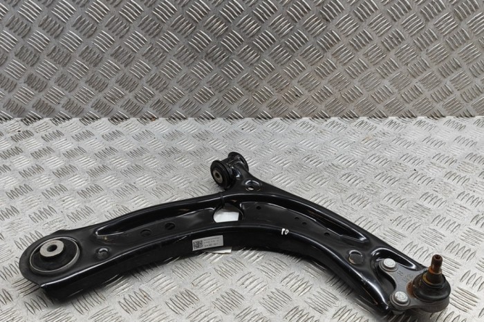 Braț inferior dreapta față AUDI Q2 GA 2024 OEM: 81A407152F | 31799457