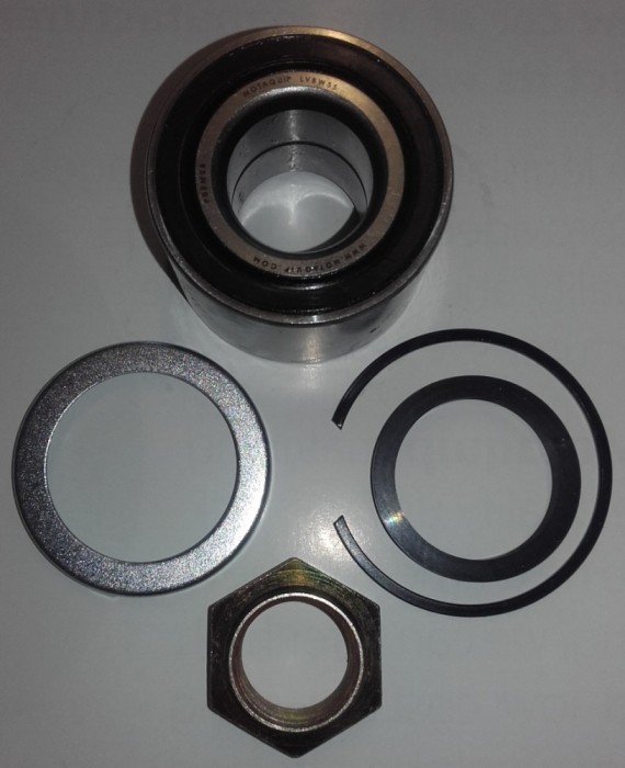 MOTAQUIP LVBW55 Set rulment roata
