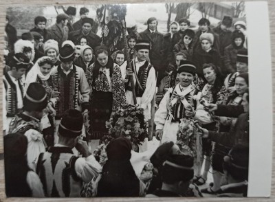Obiceiuri de nunta din judetul Hunedoara// fotografie de presa foto
