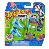 Set mini placa skateboard cu pantofi, Hot Wheels, Food Style, HVJ83