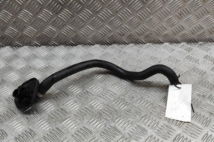 Furtun de lichid de răcire AUDI A5 Sportback F5A 2018 OEM: 8W1819350B 28103838
