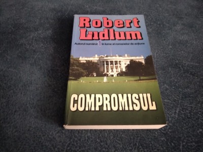 ROBERT LUDLUM - COMPROMISUL foto