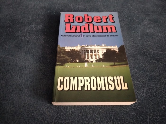 ROBERT LUDLUM - COMPROMISUL