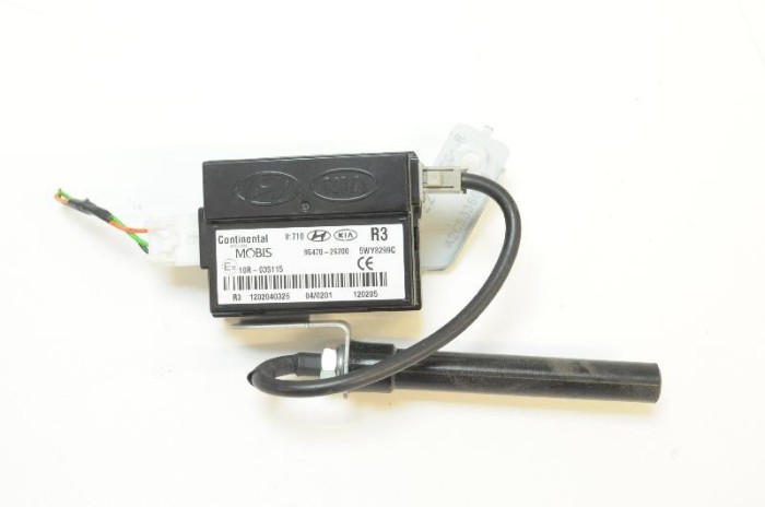 Alt modul de control HYUNDAI ix35 LM, EL, ELH 2013 OEM: 95470-2S200 2947097