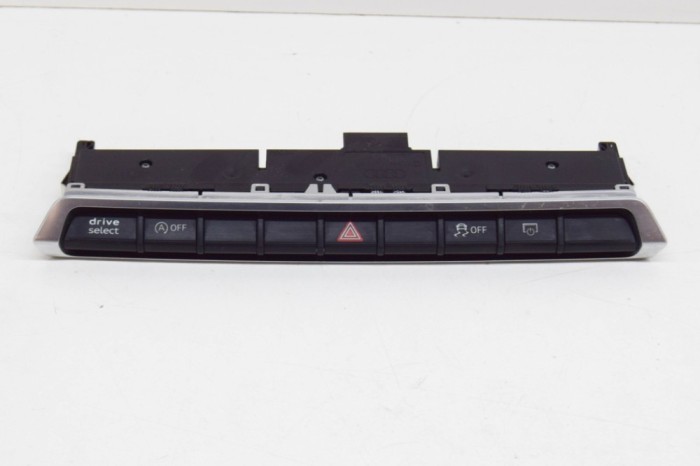 Panou de butoane AUDI Q2 GA 2019 OEM: 81A925301J,10134112 | 12120216