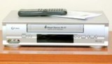 Video FUNAI recorder 6 capete nou