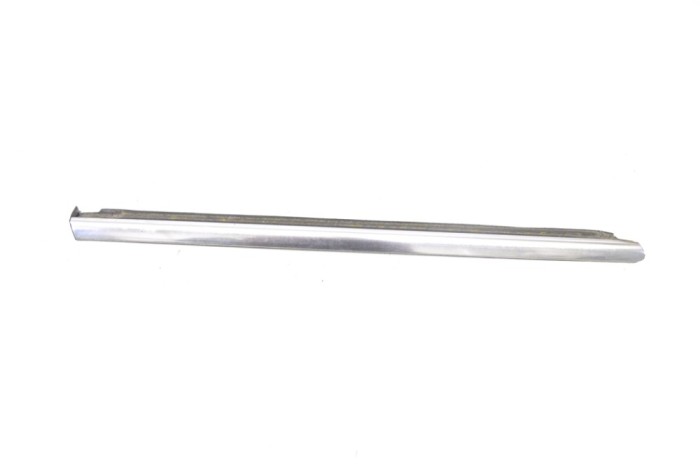 Chedar geam ușă st&acirc;nga spate MERCEDES-BENZ R W251, V251 2006 OEM: A2516905180 15512367
