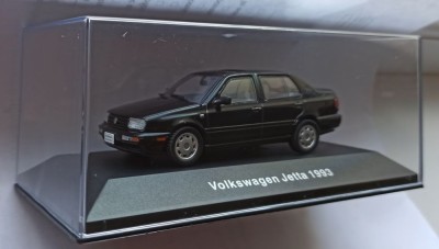 Macheta VW Jetta A3 1993 negru - IXO/Altaya 1/43 Volkswagen foto