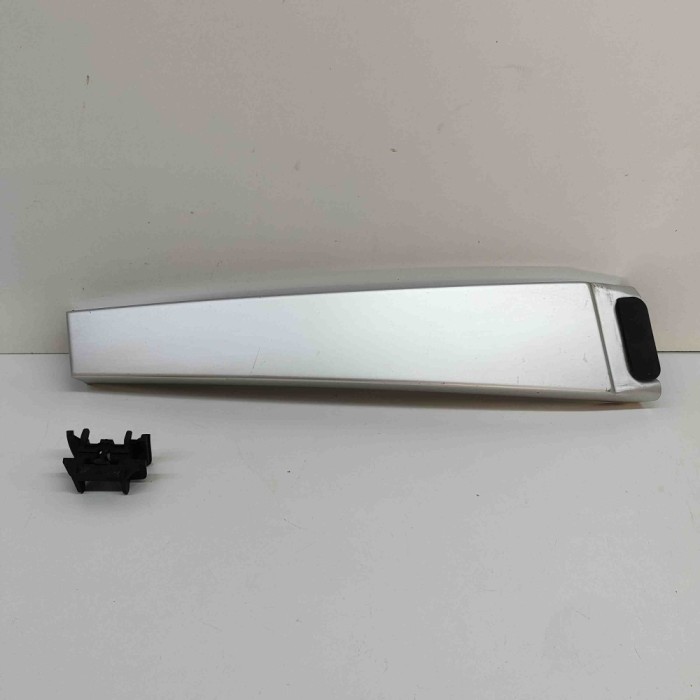 Ornament vertical ușă st&acirc;nga față PORSCHE CAYENNE 9PA 2004 OEM: 7L5853317D,7L5.853.317.D 28931939