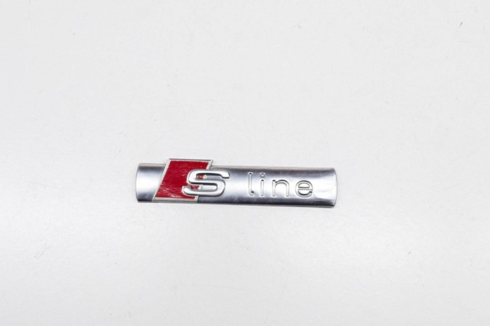 Emblema aripa dreapta AUDI A4 Avant 8K5, B8 2013 OEM: 8N0853601A 21095930