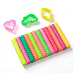 Set batoane plastilina si accesorii -12 culori NEON