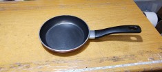 Tigaie 14 cm #A7462han foto