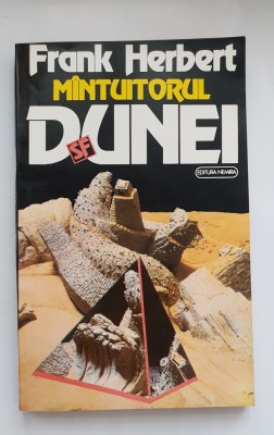 M&amp;acirc;ntuitorul Dunei - Frank Herbert foto